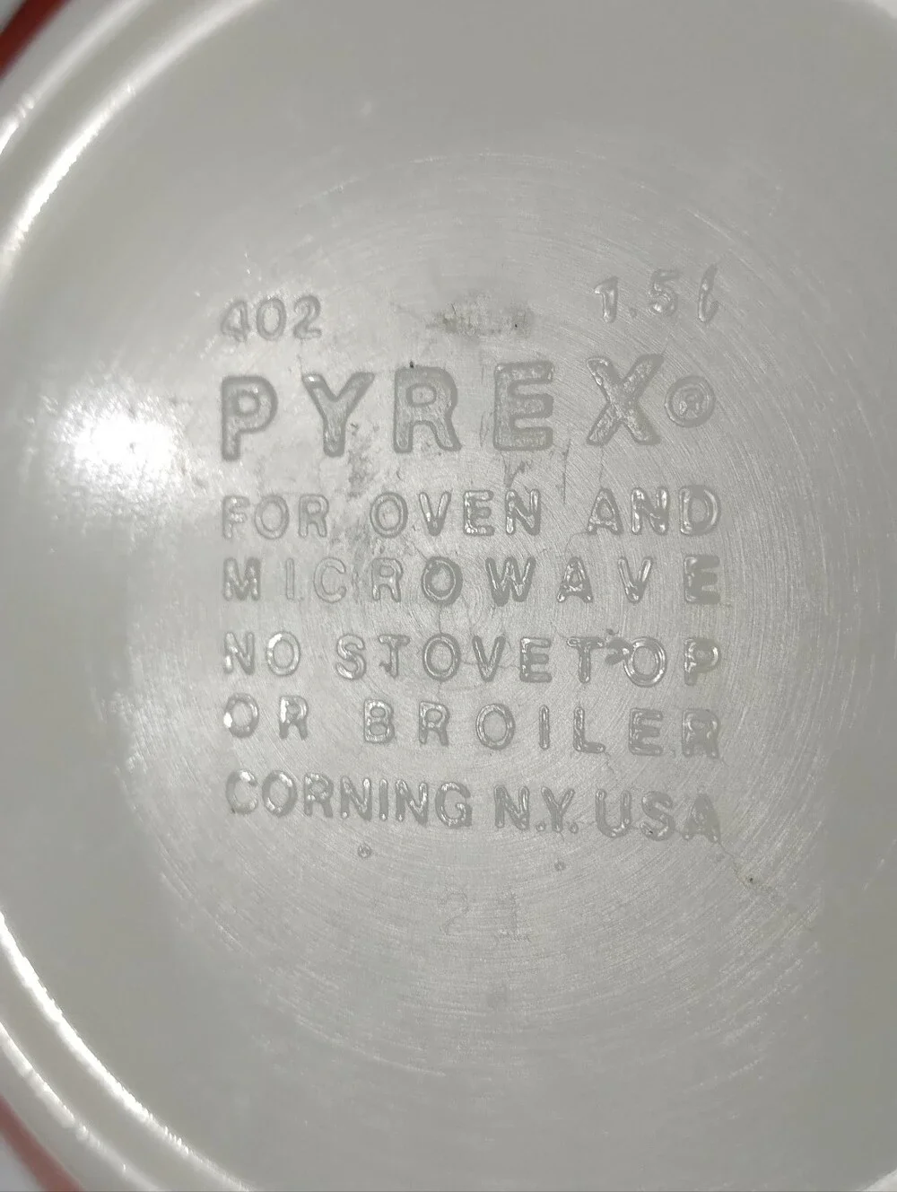 Pyrex #402 Autumn Harvest Pattern Ceramic Mixing Bowl